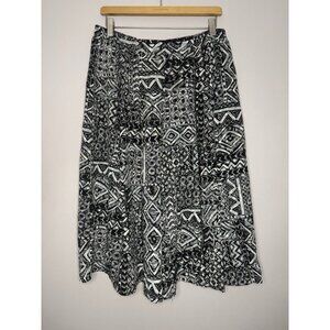 Vintage TanJay Women's Petite M Wide Leg Culottes Tribal Print Black & Whiite